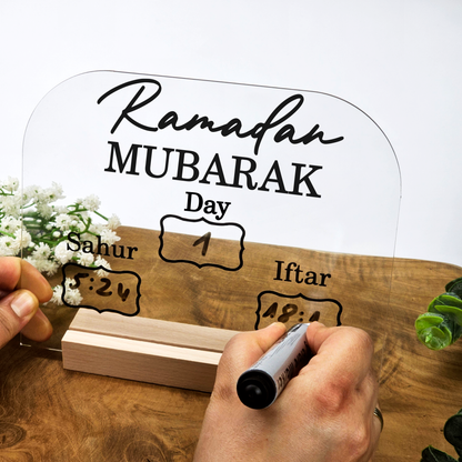 Ramadan / Ramazan Imsakiye Planer aus Acryl – Sahur & Iftar Zeiten | Beschreibbar | Islamische Deko & Geschenkidee (Kompakt Arabisch)