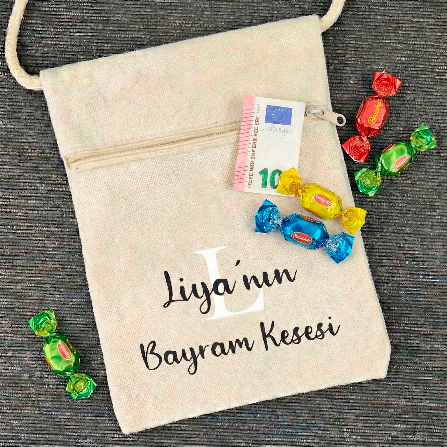 Bayram / Eid Tasche mit Namen – Personalisierbar (Eid Mubarak, Ramadan Geschenk – Motiv Bonbon/Buchstabe/Laterne)