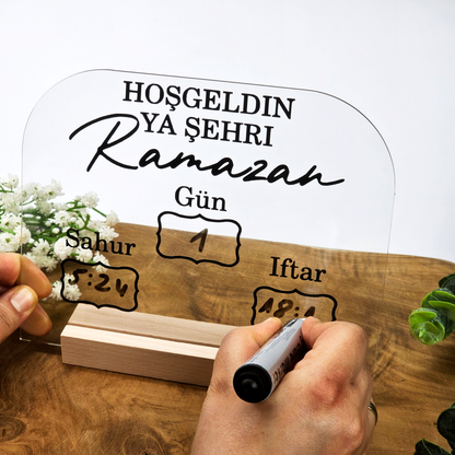 Ramadan / Ramazan Imsakiye Planer aus Acryl – Sahur & Iftar Zeiten | Beschreibbar | Islamische Deko & Geschenkidee (Kompakt)