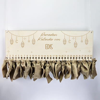 Personalisierter Ramadan Kalender aus Holz – 30 Tage Ramadankalender zum Befüllen | Mit Namen | Ramadan Geschenk für Kinder | Bayram / Eid Deko (Girlande)